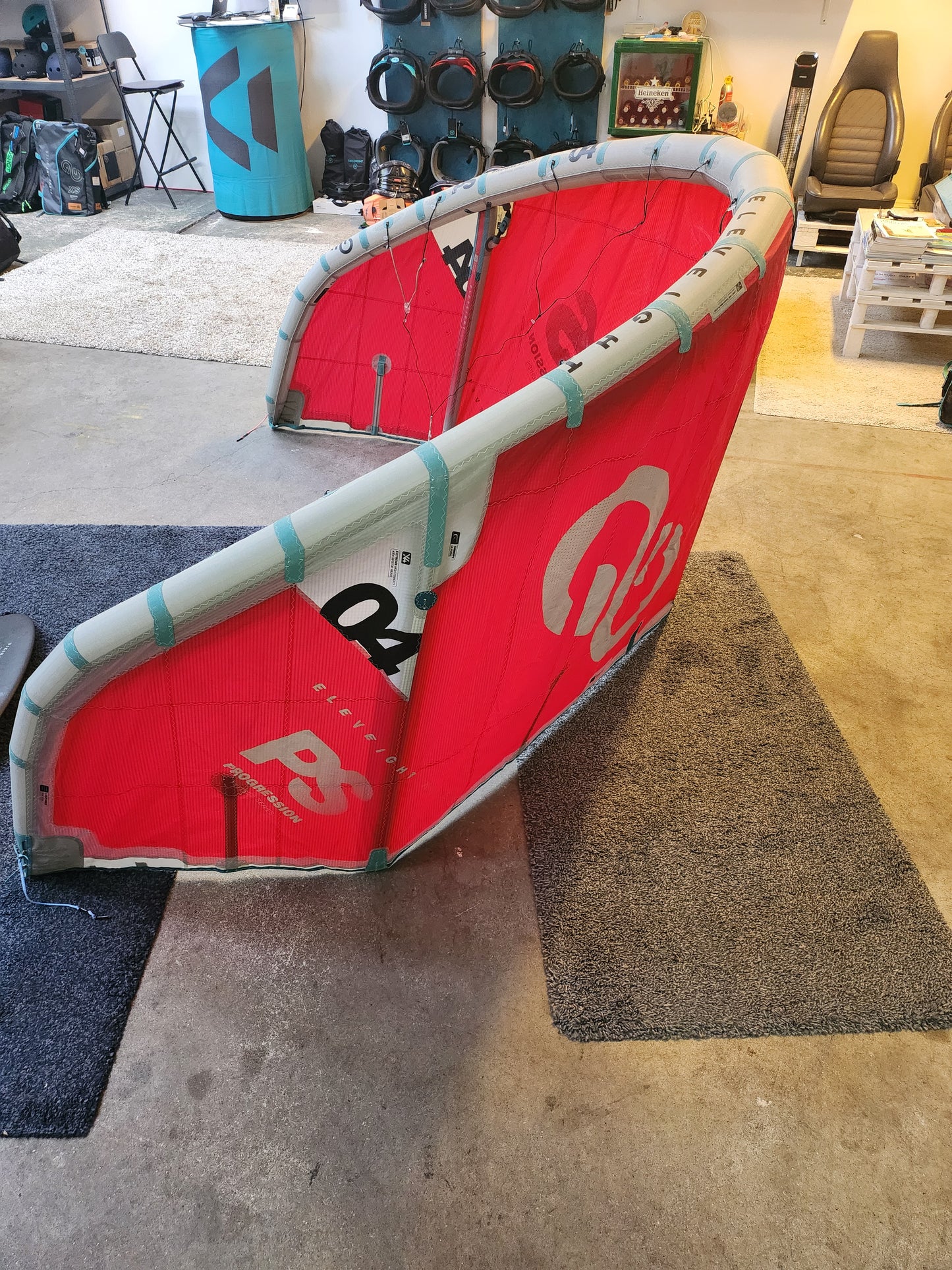 Used Kite 4m Eleveight PS V7