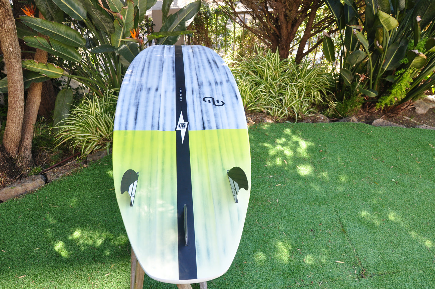 Board Eleveight Escape Pro V1